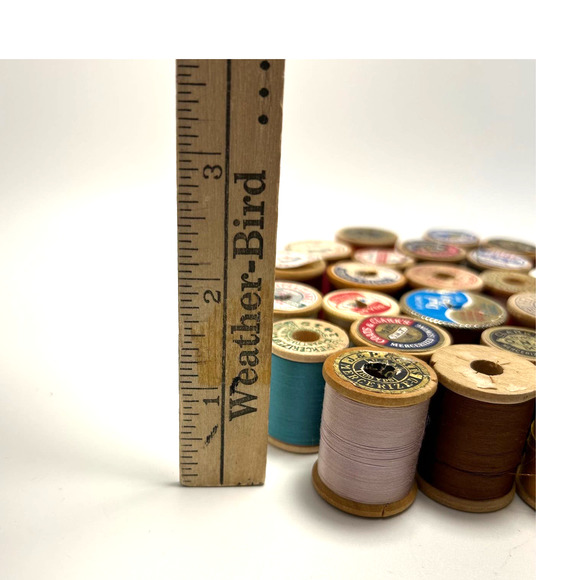 Vintage Thread On Wooden Spools Lot Of 30 - Picture 10 of 10